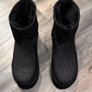 G Los Angeles Black Monogram Winter Boots